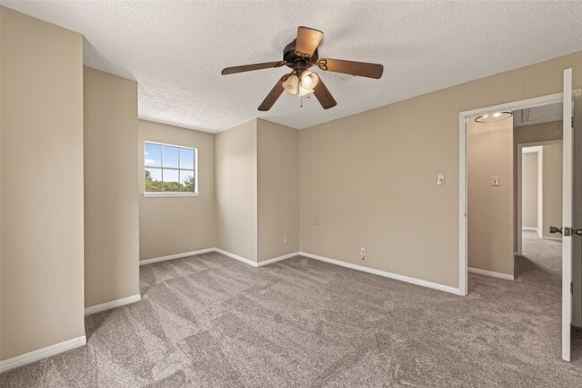 Building Photo - 13309 Milo Dr