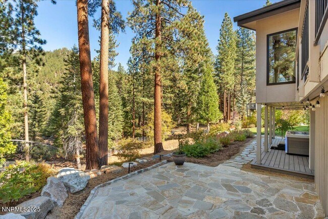 Building Photo - 1262 Hidden Woods Dr