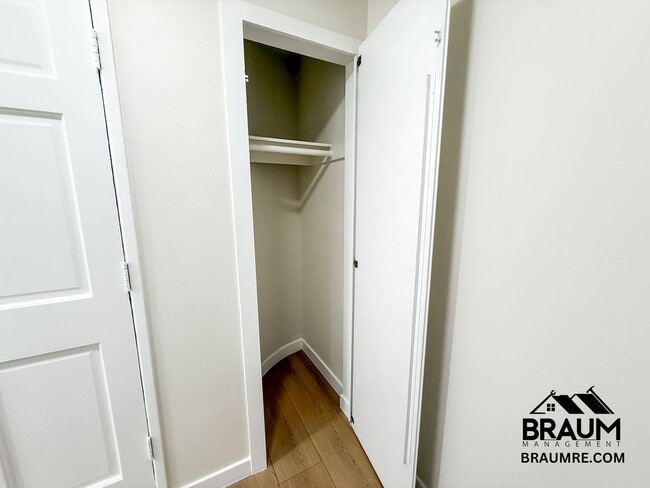 Building Photo - 14249 Friar St