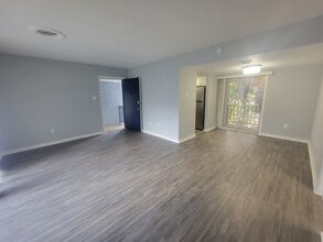 Building Photo - 225 W McDowell Rd
