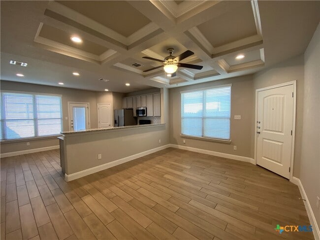 Building Photo - 2014 Rueben Rd