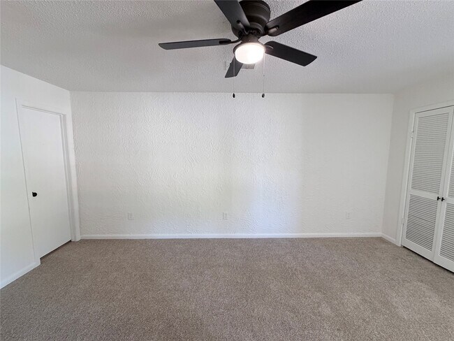 Building Photo - 4601 W 43rd St