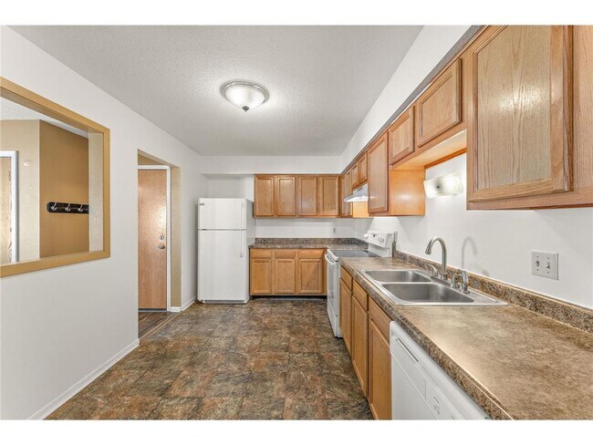 Building Photo - 949 Wescott Trail