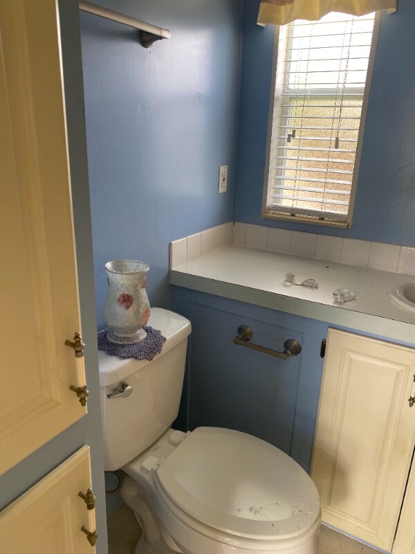 Building Photo - 17881 N Tamiami Trl