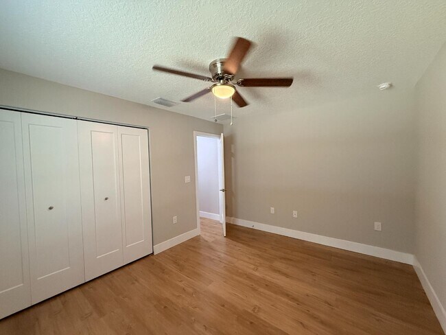 Building Photo - 2186 W G Martinelli Blvd