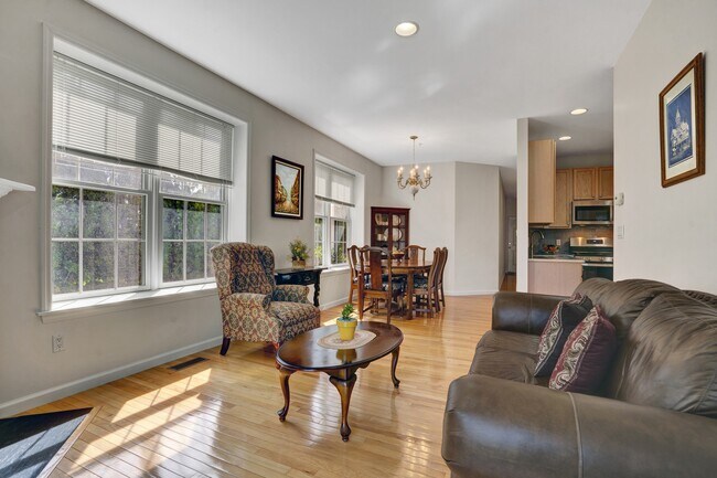 Building Photo - 1309 Half Moon Bay Dr