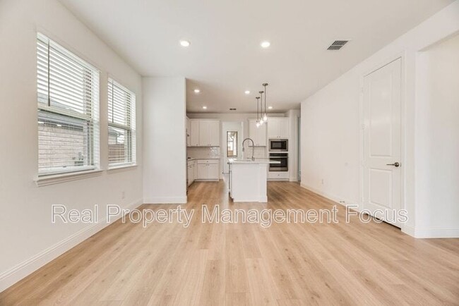 Building Photo - 1149 Beautyberry Ln