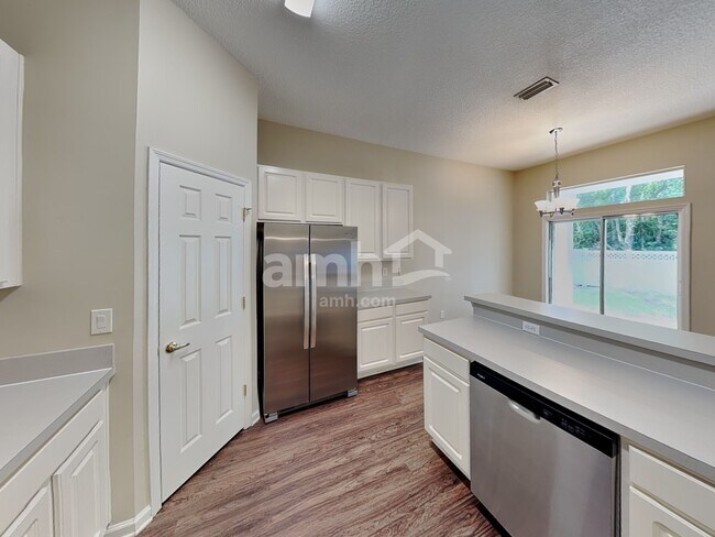 Building Photo - 1829 Keswick Rd