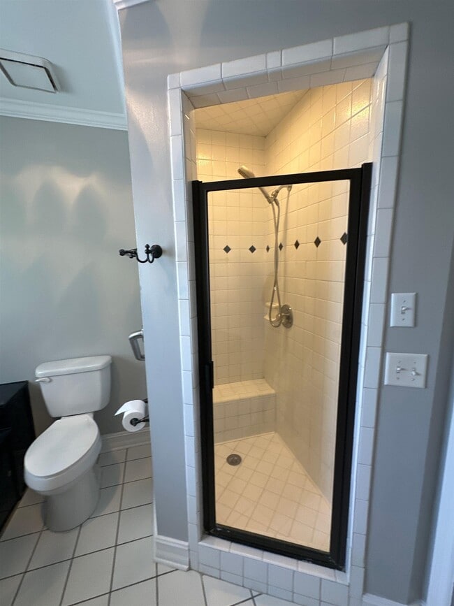 Building Photo - 3474 Paces Ferry Rd