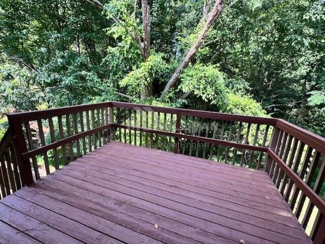 Building Photo - 302 Rushingwater Dr