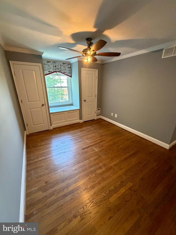 Building Photo - 1543 Cottage Ln