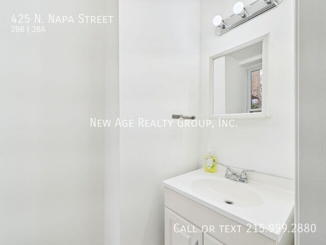 Building Photo - 425 N Napa St