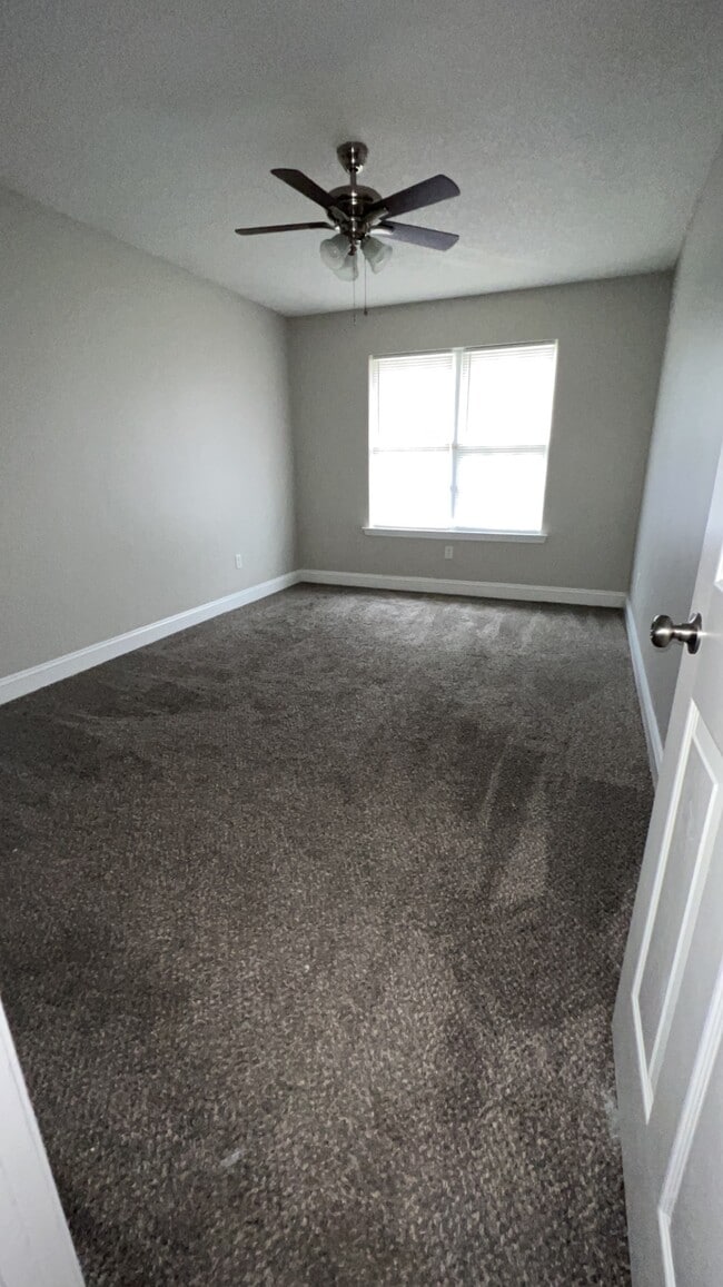 Building Photo - 1019 Barley Dr