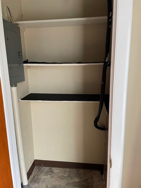 Building Photo - 6870 Reynolds Mill Rd