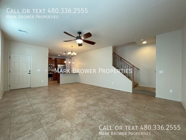 Building Photo - 4729 E Waterman St