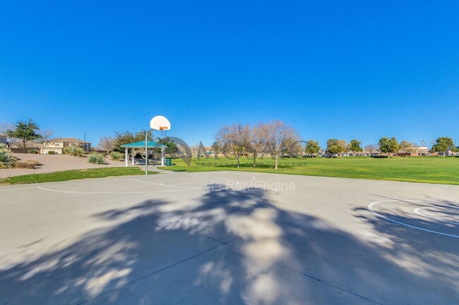 Building Photo - 2035 W Gold Dust Ave