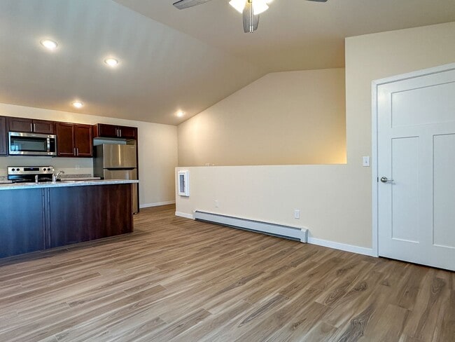 Building Photo - LIMITED TIME ONLY - $599 Security Deposit Special at SCS Black River Falls Apartments