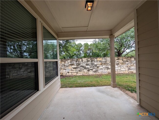 Building Photo - 711 Gristmill Dr