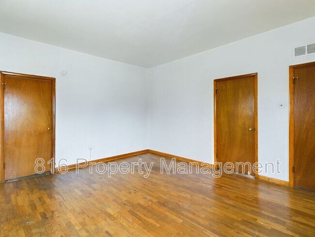 Building Photo - 426 Wabash Ave