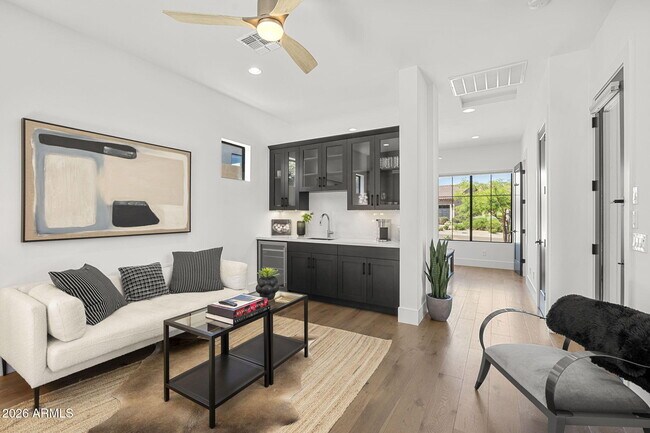 Building Photo - 13267 E Ranch Gate Rd