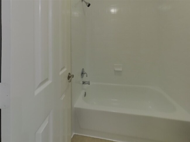 Building Photo - 12043 Belle Ct