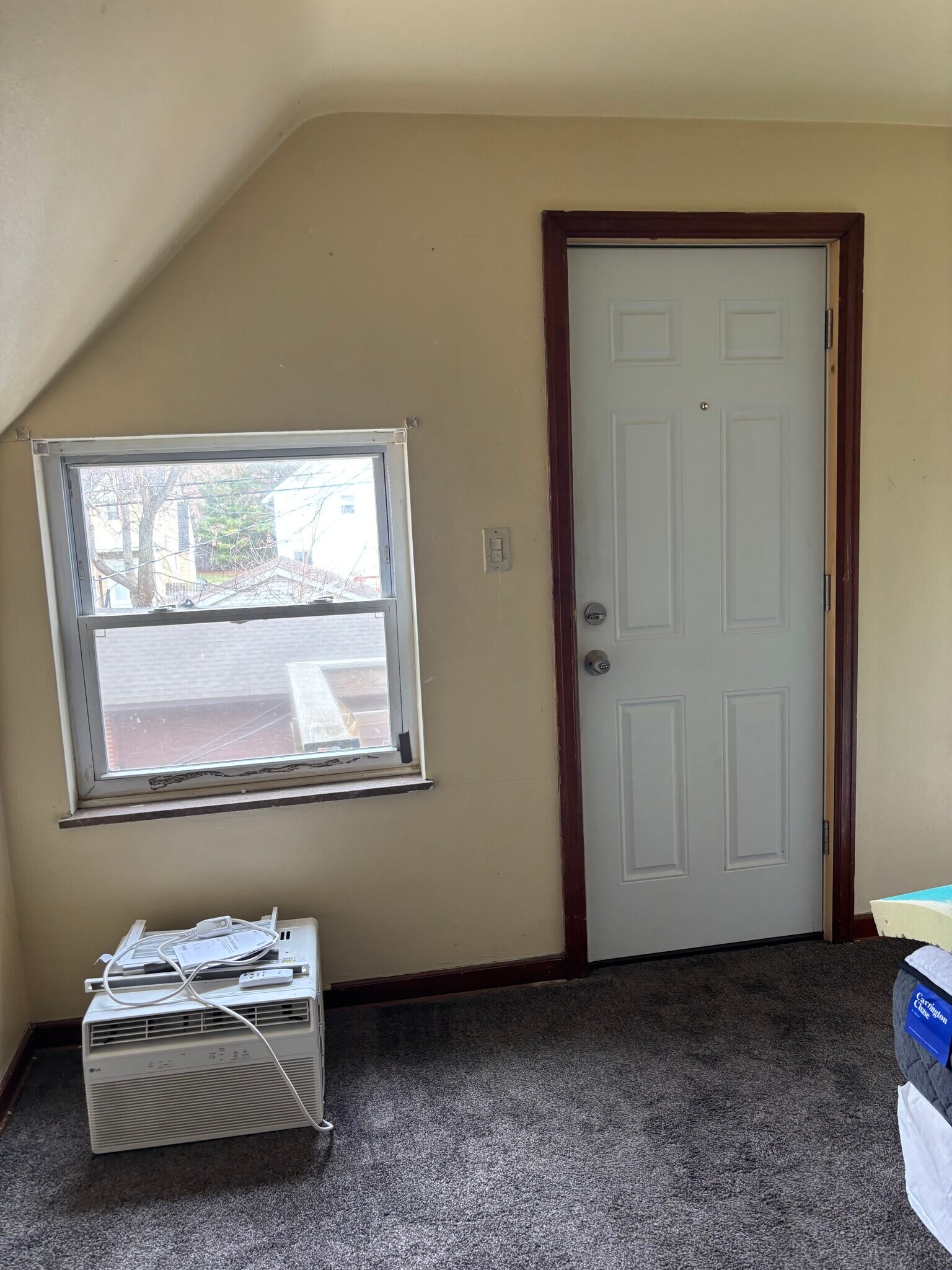 Building Photo - 2712 Northwood Ave