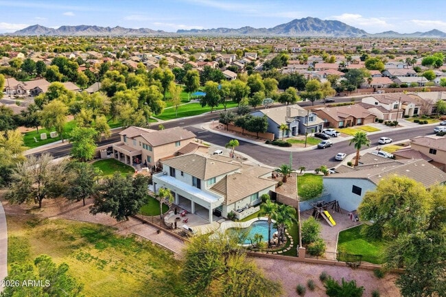 Building Photo - 3834 E Diamond Rd