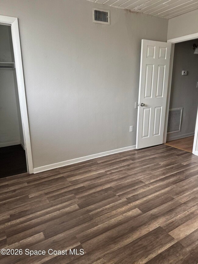 Building Photo - 1010 N Fiske Blvd