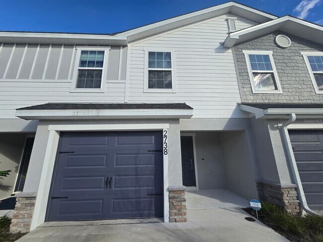 Building Photo - 2738 Idyll Lks Cir