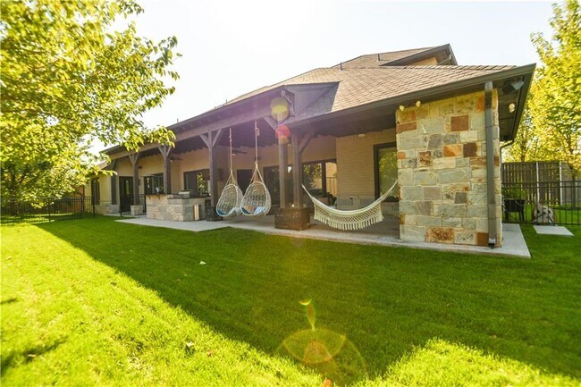 Building Photo - 13220 Rock Canyon Rd