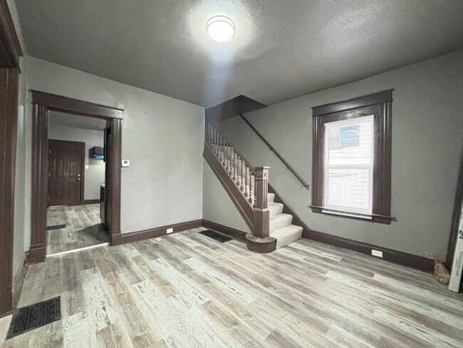Building Photo - 1239 Sliker Ave