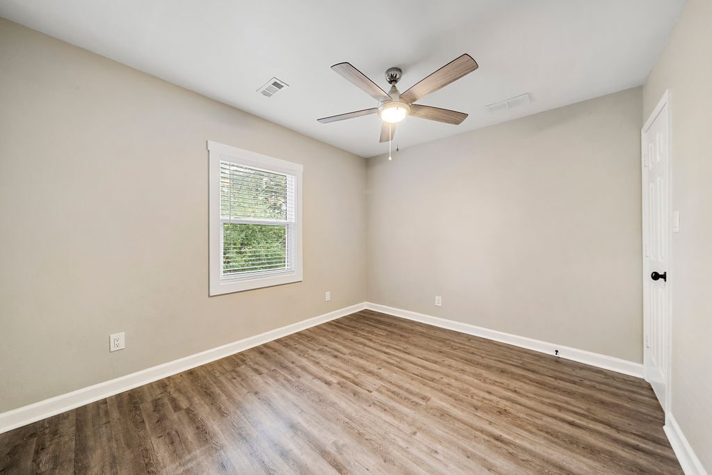 Building Photo - 600 Frasier St SE