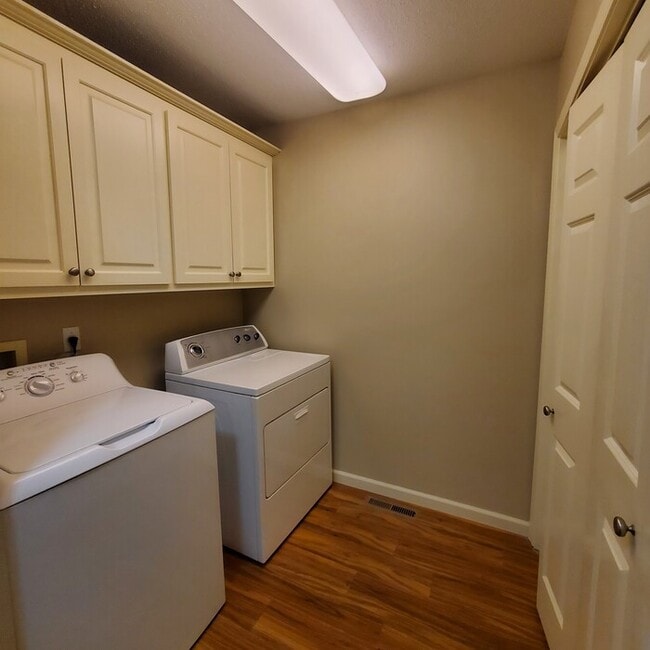 Building Photo - 2336 Keystone Ct