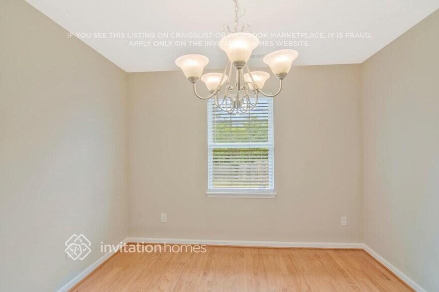 Building Photo - 107 Knightwood Dr