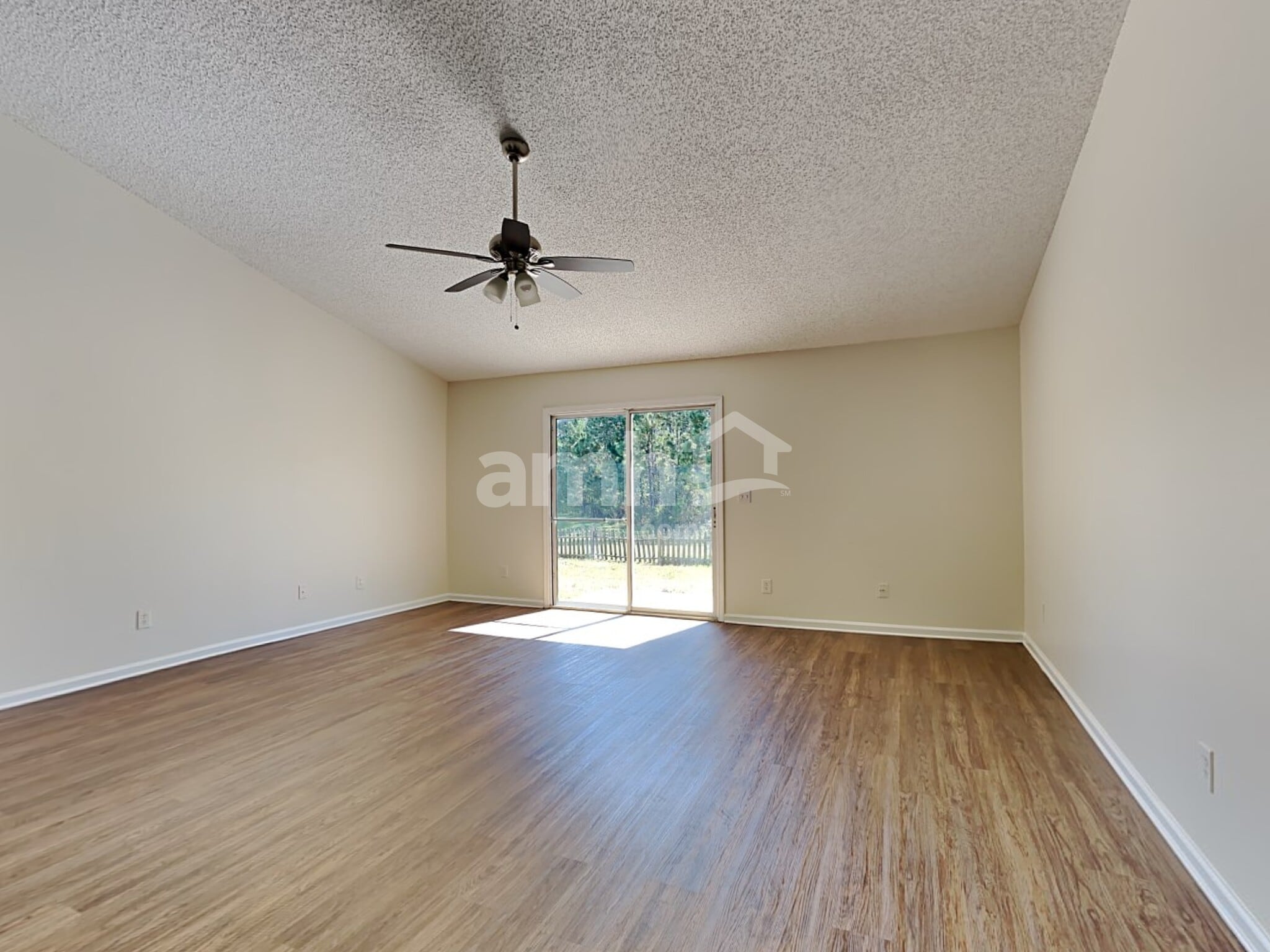 Building Photo - 3646 Arava Dr