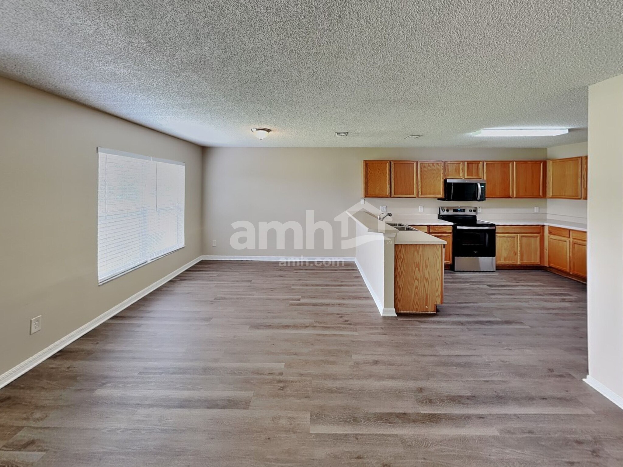 Building Photo - 1869 Americus Minor Dr