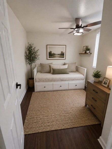 Building Photo - 1521 Cary Ave