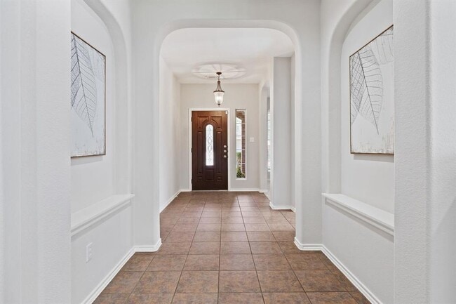 Building Photo - 3721 Pine Needle Cir