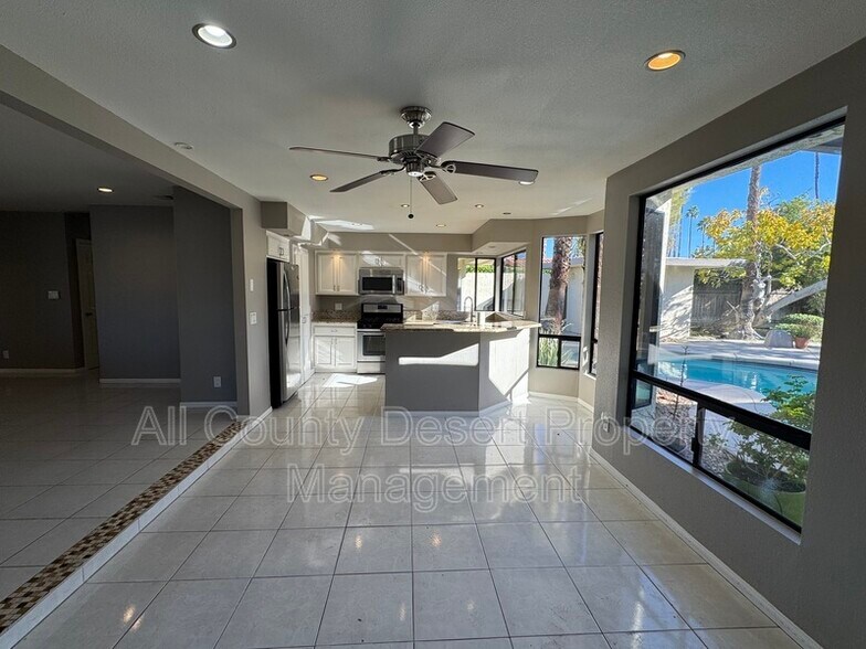 Building Photo - 70181 Sun Valley Dr