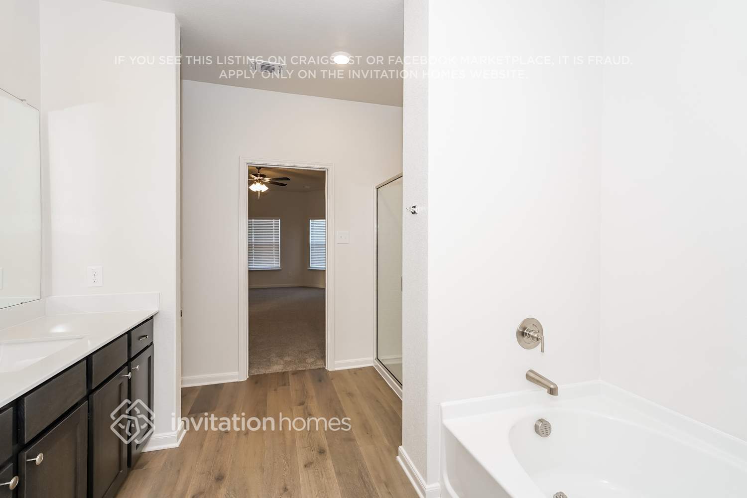 Building Photo - 10032 Pilot Pl