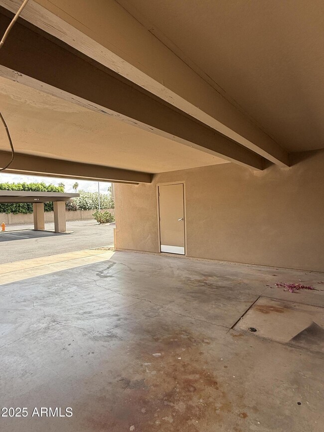 Building Photo - 7920 E Arlington Rd
