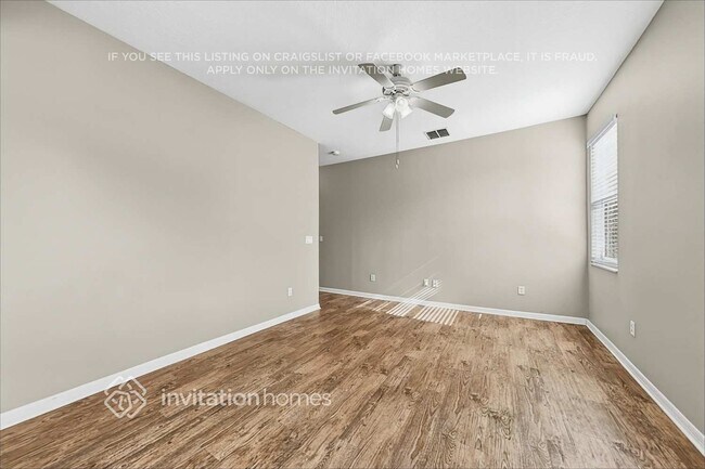 Building Photo - 1456 Delano Trent St