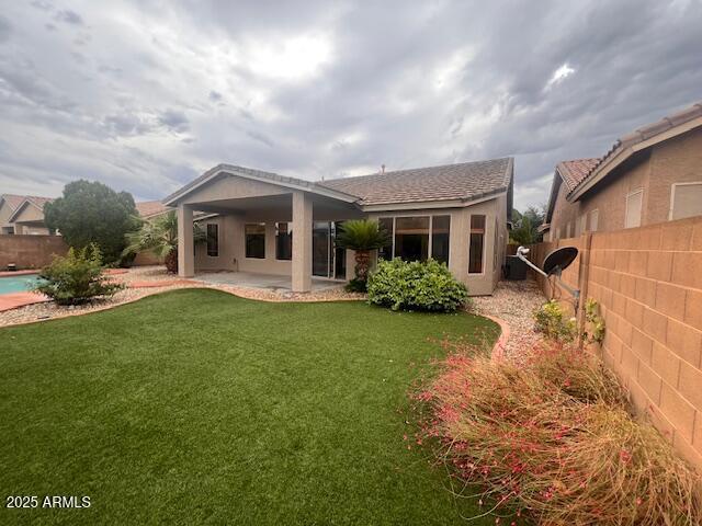 Building Photo - 4218 W Avenida Del Rey