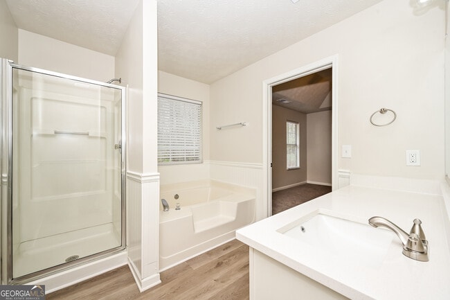 Building Photo - 4675 Forest Creek Ln