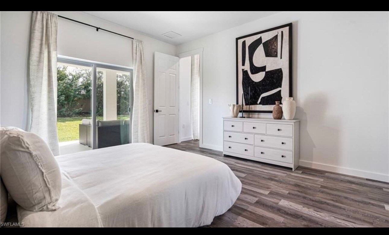 Building Photo - 417 NW 3rd Ln