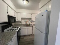 Building Photo - 6248 Kathryn Ct