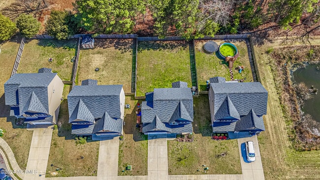 Building Photo - 166 Belshaw Ct