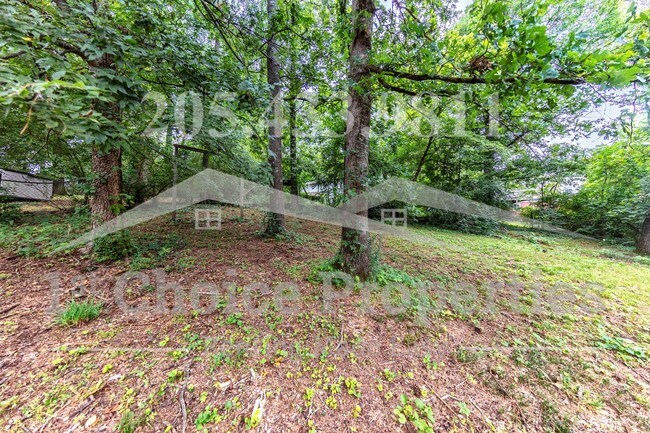 Building Photo - 1620 5th Pl NW