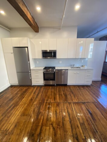 Building Photo - 796 Tremont St