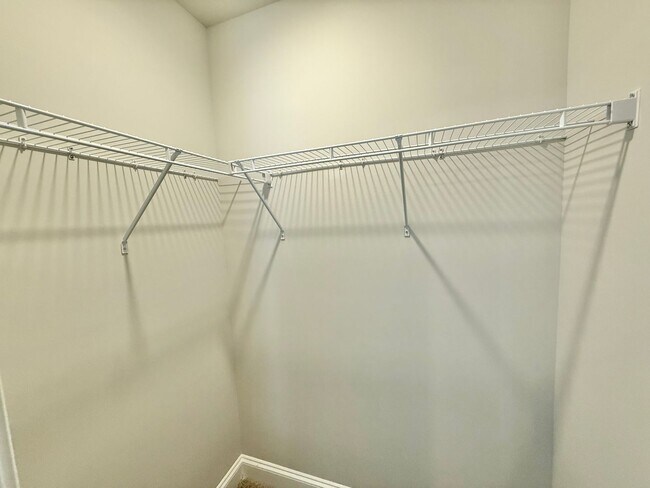 Building Photo - Stunning Newly Built 3BD, 3.5BA Fuquay Varina Townhome Near Shopping and Dining